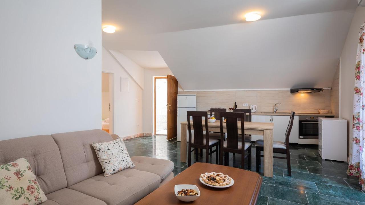 Luxury Stone Villa Nevija 2022 Private Villa Milna  Quarto foto